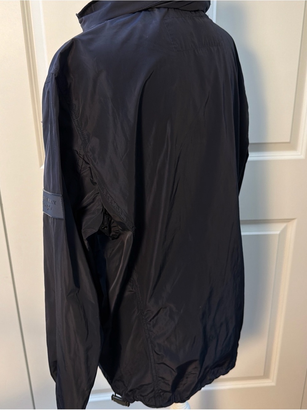 Burberry Navy Lightweight Zip Jacket with stowaway hood - Picture 5 of 14